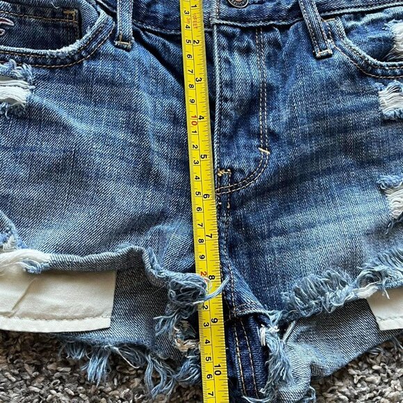 Y2K Babydoll Hollister Blue Denim Shorts Womens 5/27 Frayed Feminine Festival - Picture 8 of 8